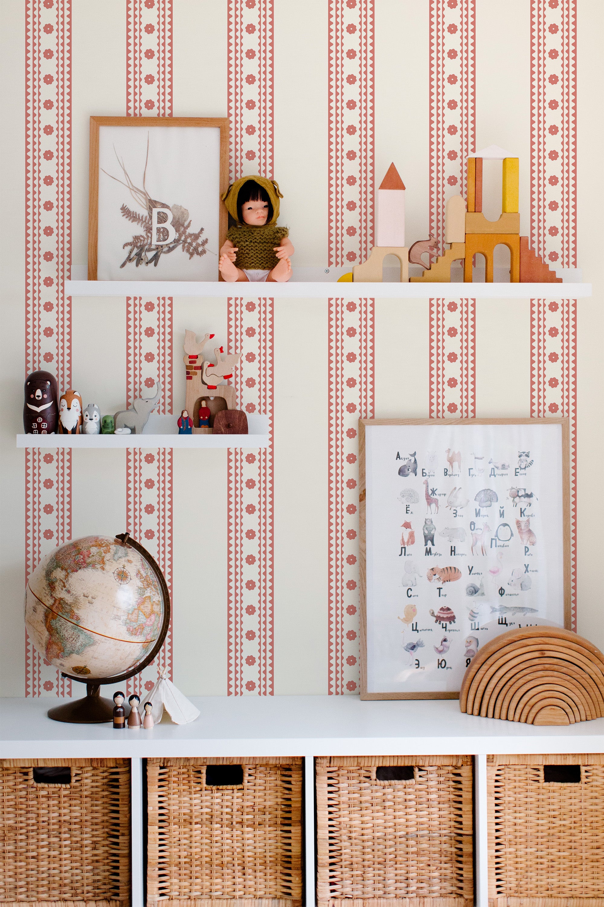 Self-adhesive vintage floral striped wallpaper with red flowers and dotted lines on a beige background, decorating a room with shelves and various items.