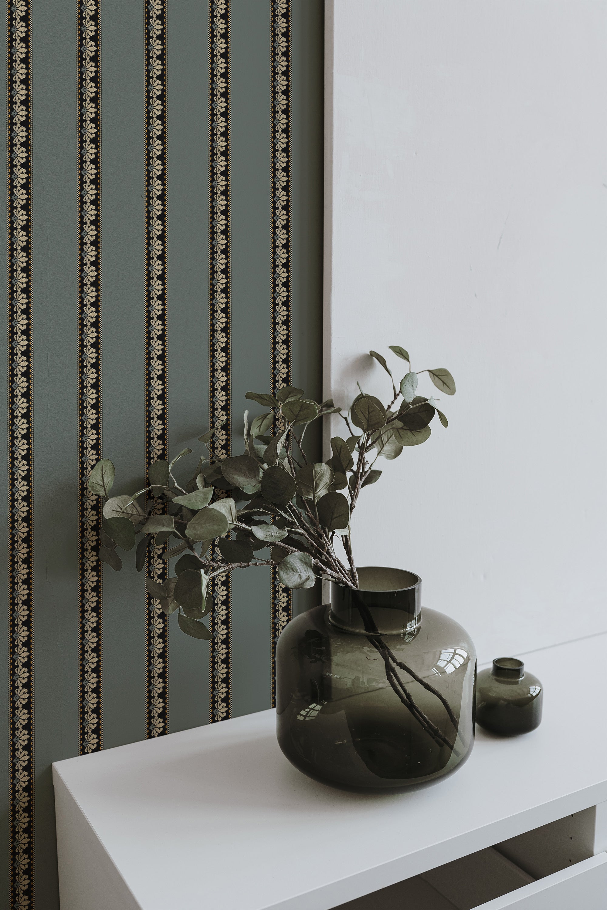 home decor plant decorative vase living room vintage lines pattern