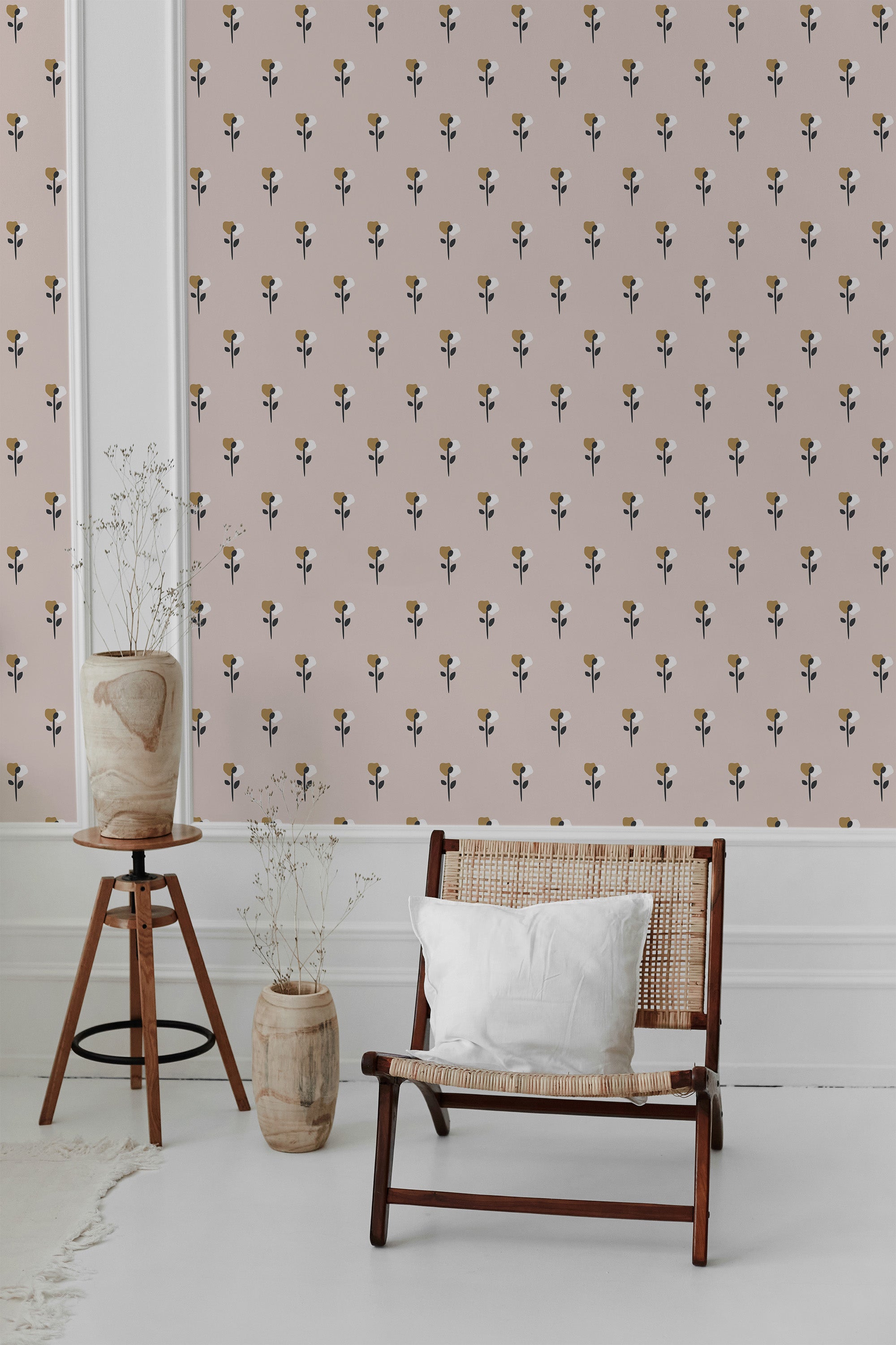 Wallpaper with a consistent pattern of small, simple flowers arranged evenly across a light beige background. The floral design includes minimalistic black and gold details, creating a subtle yet elegant look on the traditional wallpaper.