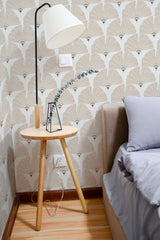 Self-adhesive wallpaper with a neutral ginkgo arch design featuring delicate ginkgo leaves arranged in a fan-like pattern against a soft beige background.
