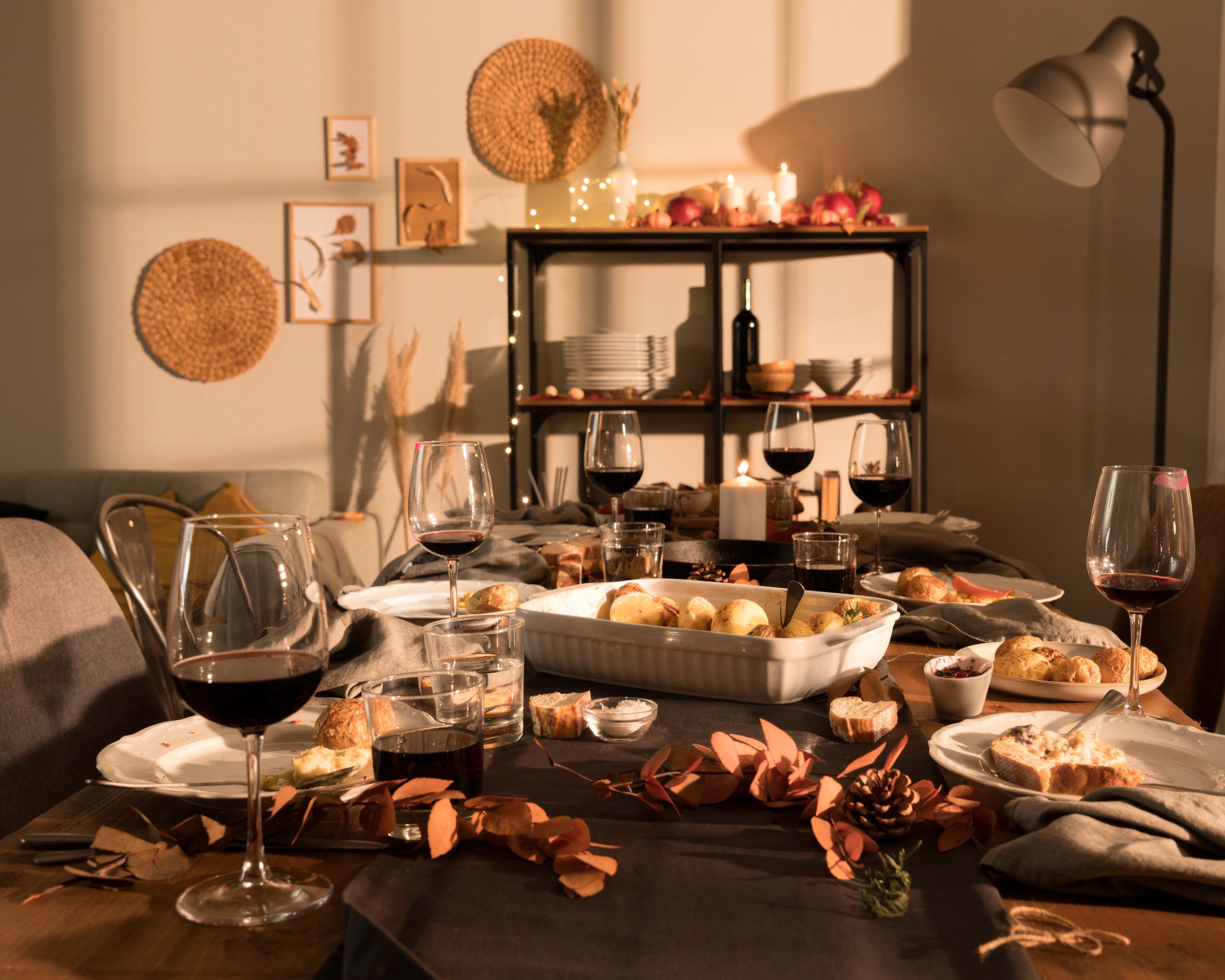 A SEASON OF EARTHY ELEGANCE