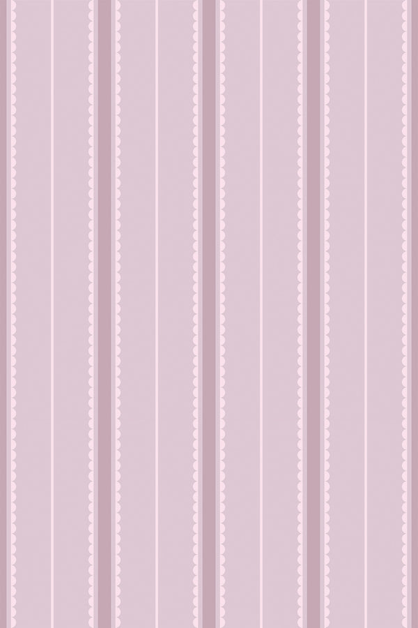 Delicate Scalloped Stripe