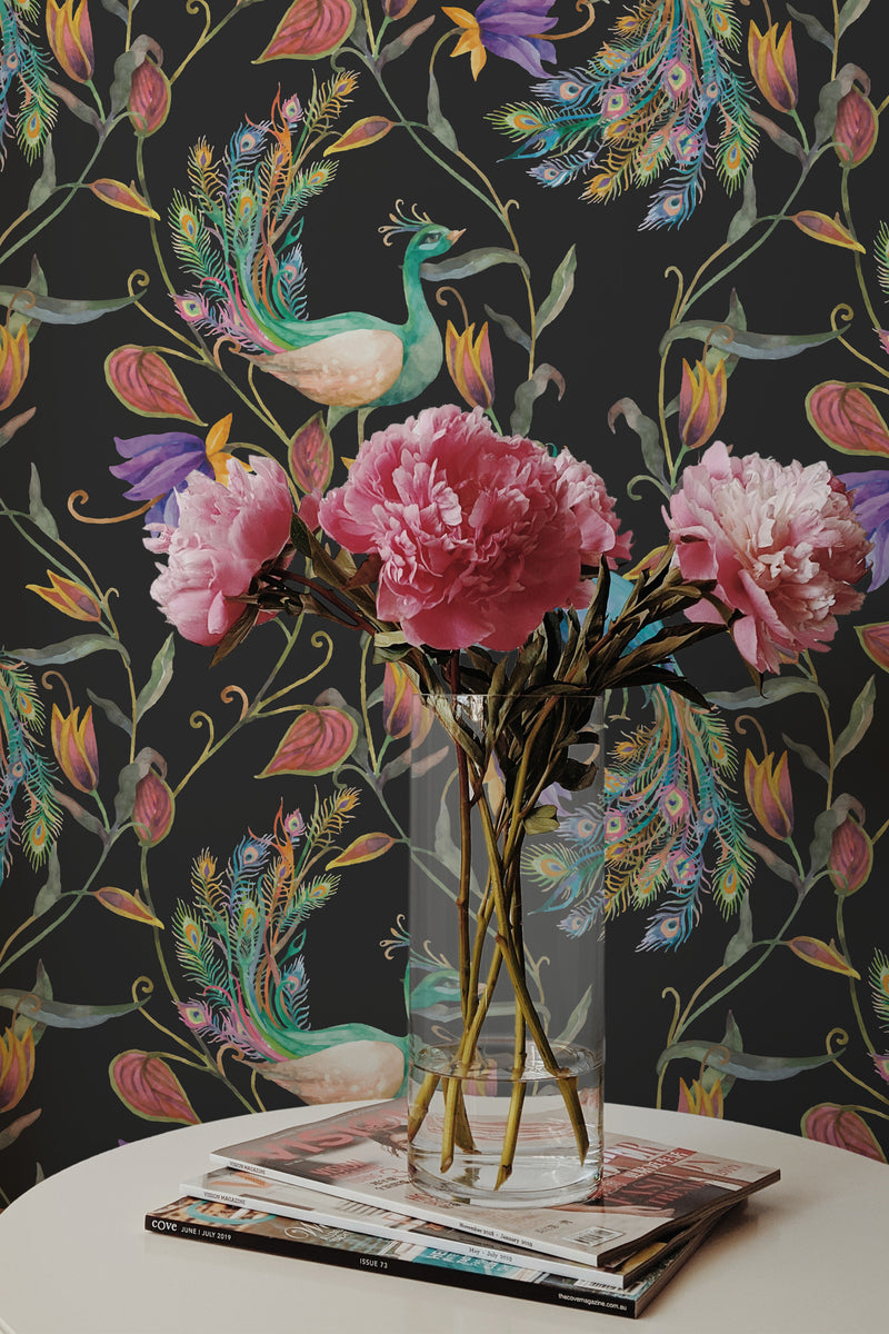 Self-adhesive wallpaper with an exotic bird design, against a dark background. Vibrant peacocks and colorful flowers in vivid hues create a lively and luxurious atmosphere.