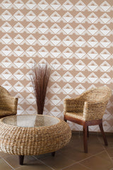 Self-adhesive wallpaper with a repetitive pattern of white semi-circles resembling a rising sun against a warm beige background, creating a harmonious and serene aesthetic in the room.