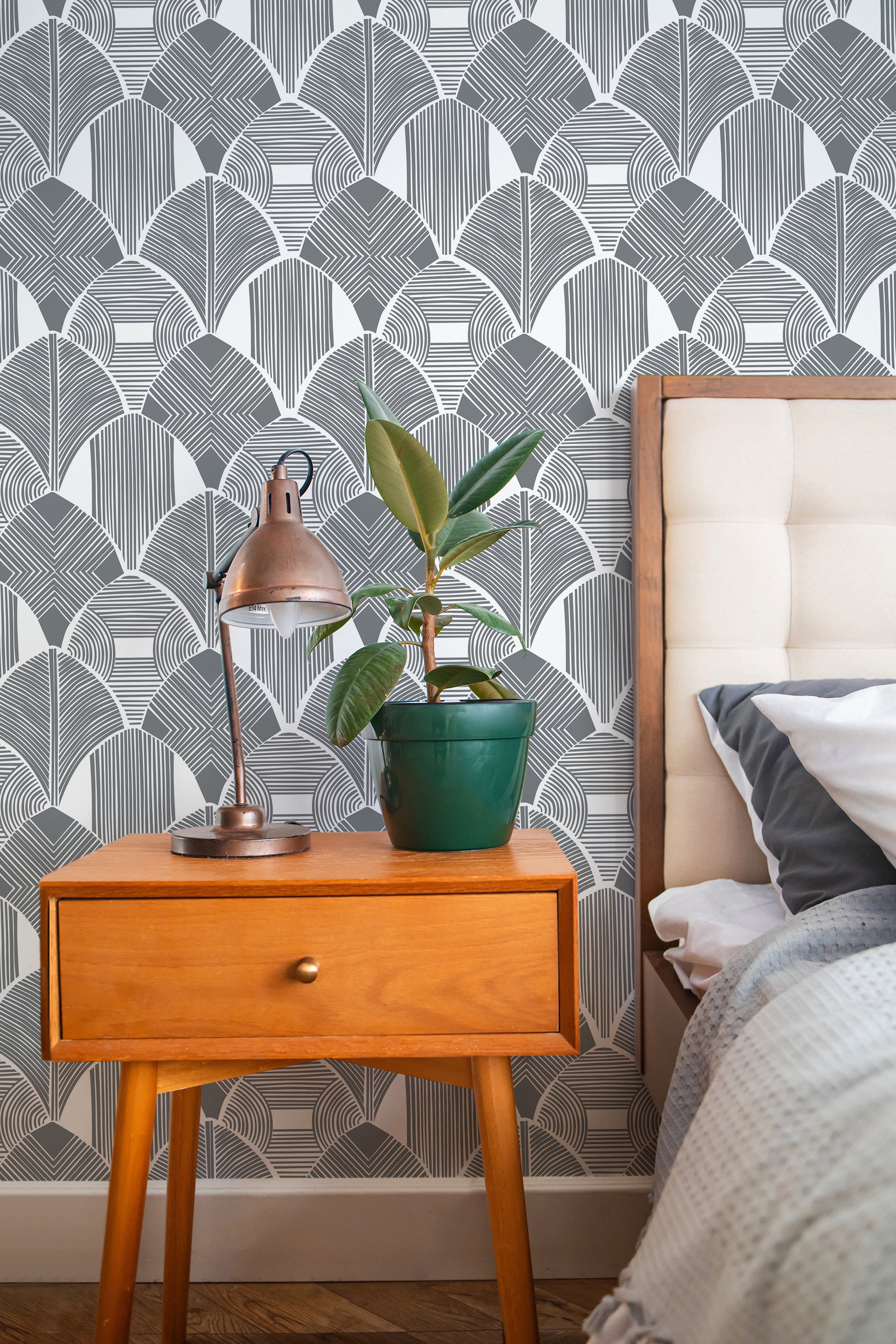 Self-adhesive wallpaper with an Antique Art Deco design of black and white geometric fan patterns, creating a sophisticated and classic look.