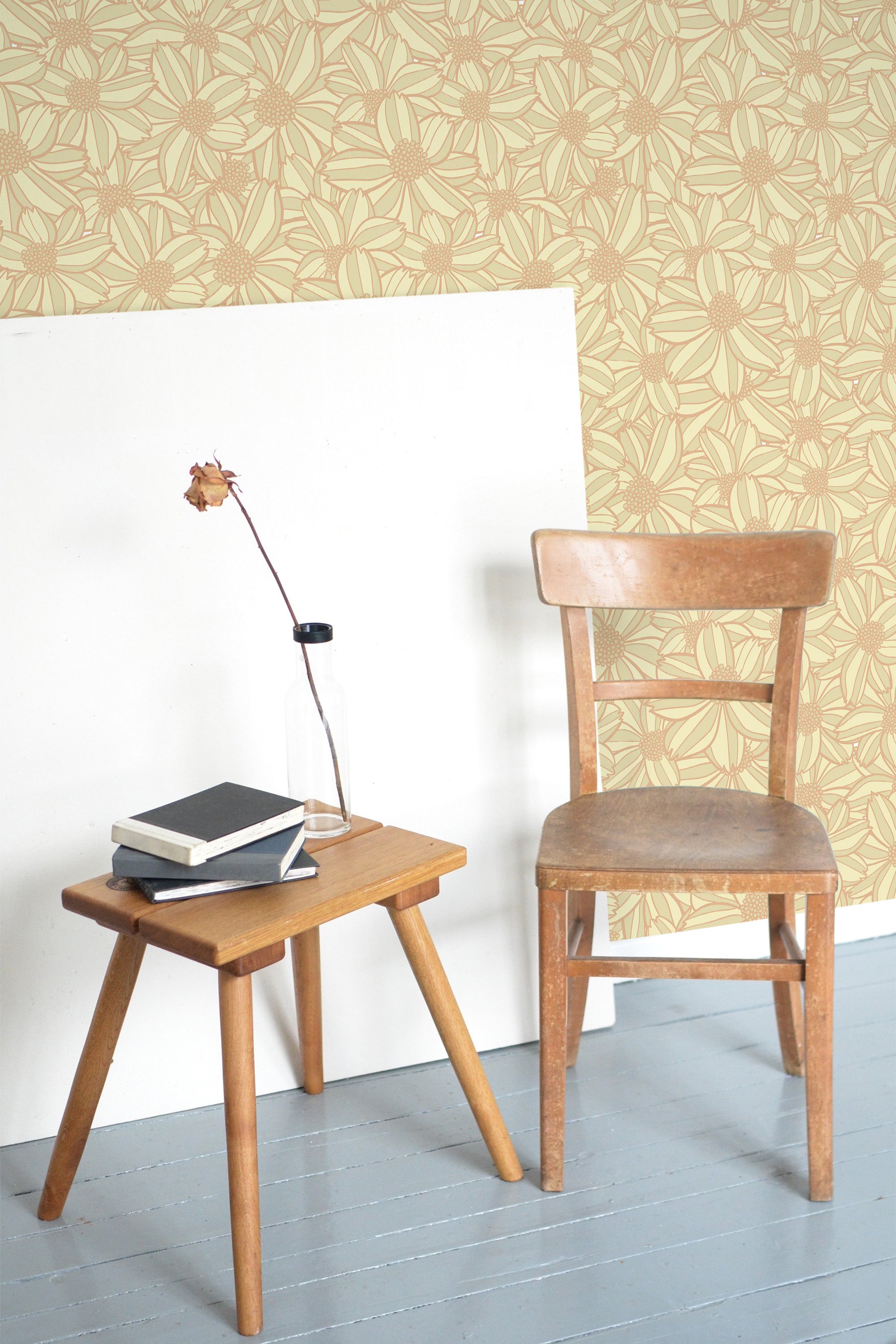 Self-adhesive wallpaper with a yellow retro flower pattern, featuring overlapping large floral shapes in a subtle, vintage style. The soft yellow background enhances the warm and nostalgic feel of the room.